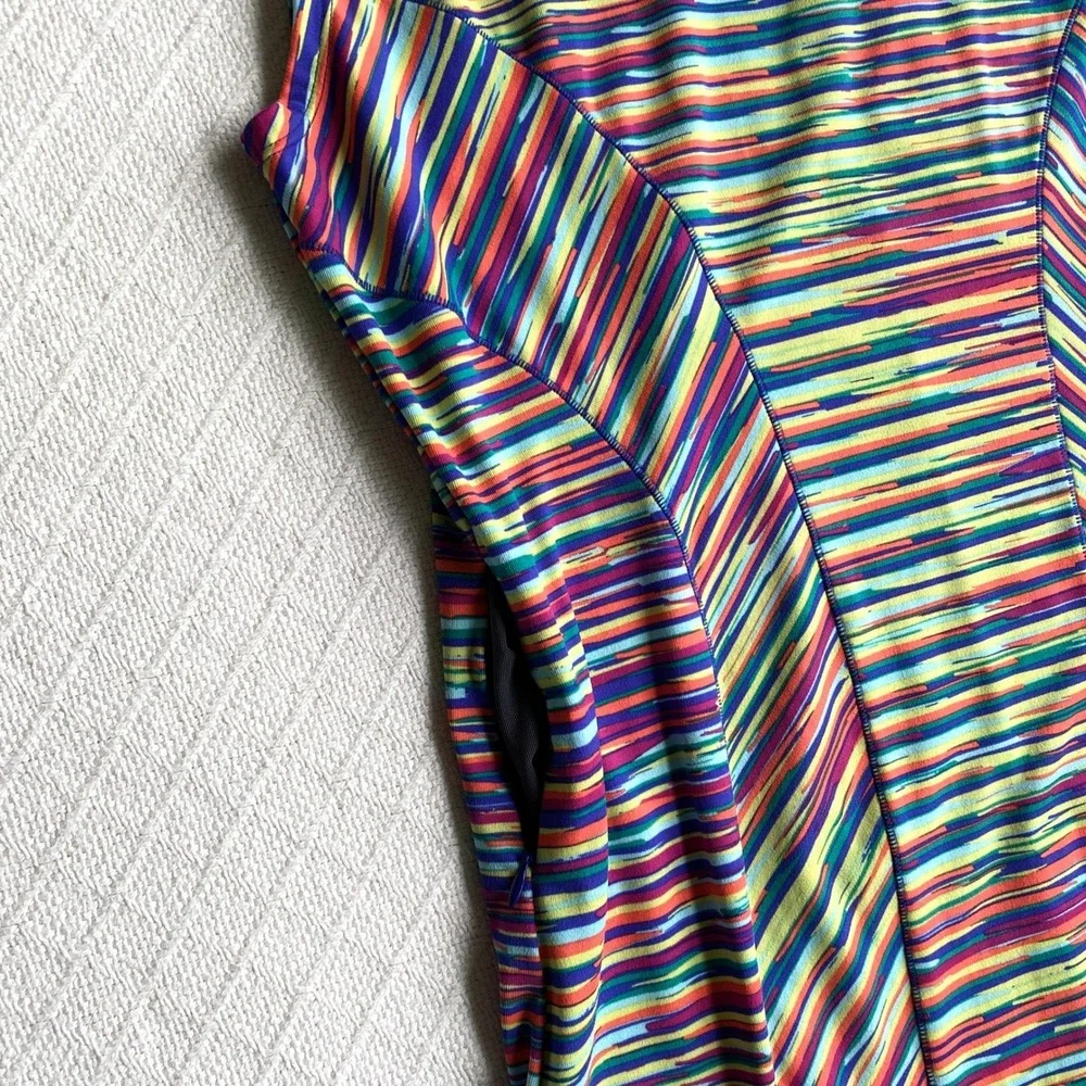 Title Nine Espionage Rainbow Athletic Dress‎ Stretch Stripe Size Medium
